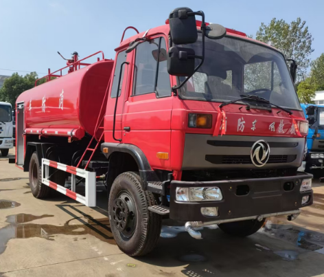 10吨消防洒水车